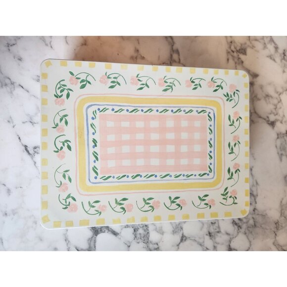 Bath & Body Works Floral Tin Box With Pink Gingham & Yellow Accents - Picture 3 of 6